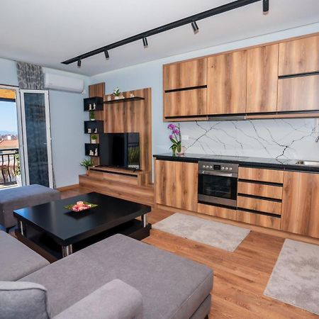 סרנדה Roel Apartments מראה חיצוני תמונה