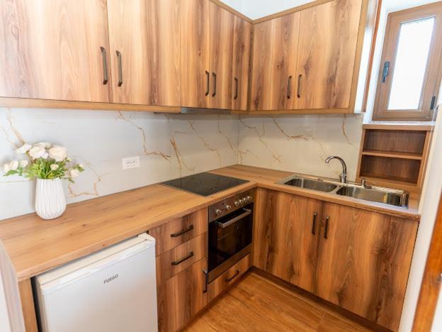 סרנדה Roel Apartments מראה חיצוני תמונה