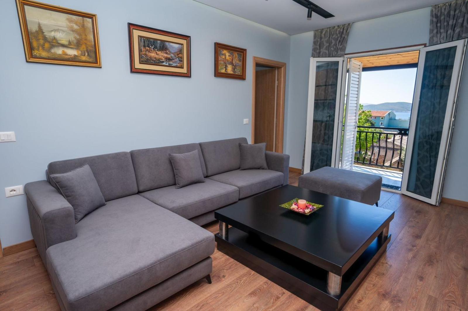 סרנדה Roel Apartments מראה חיצוני תמונה